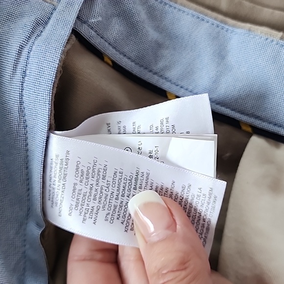 Polo Ralph Lauren Shorts. - Picture 7 of 7